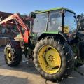 John Deere 2850