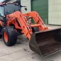 Kubota M8560