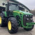 John Deere 8530