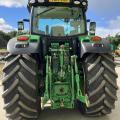 John Deere 6215R