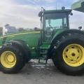 John Deere 8530