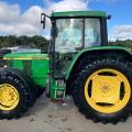 John Deere 6210