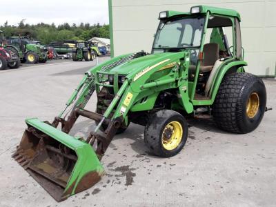 John Deere 4520