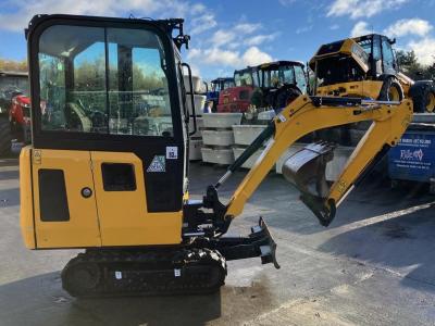 JCB 15C