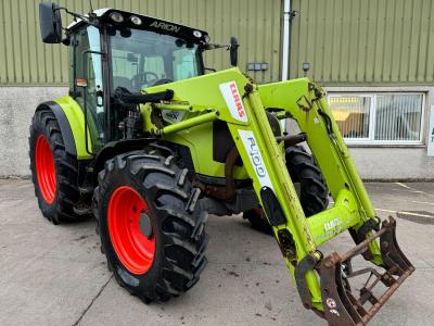 Claas Arion 420