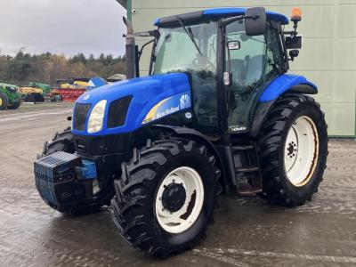 New Holland TS100A