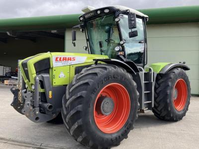 Claas Xerion 3300 Trac VC