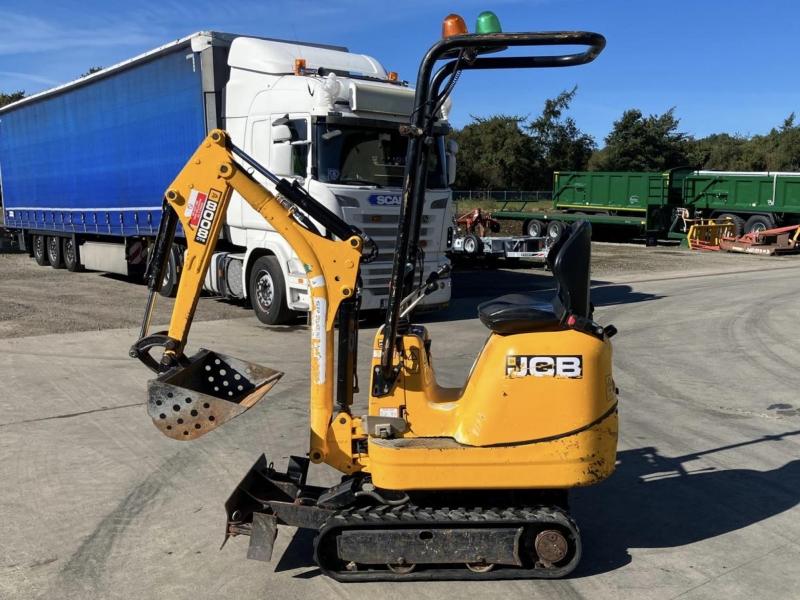 JCB 8008CTS