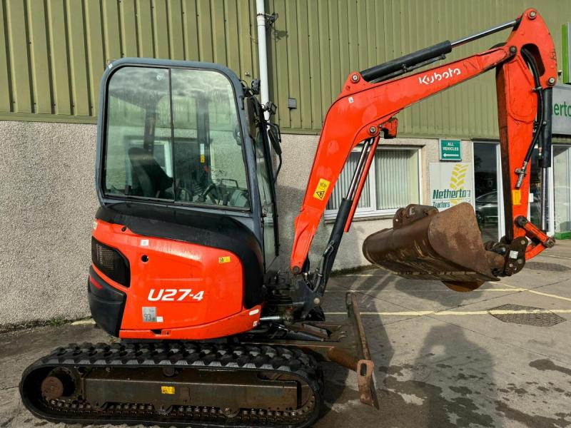 Kubota U27-4