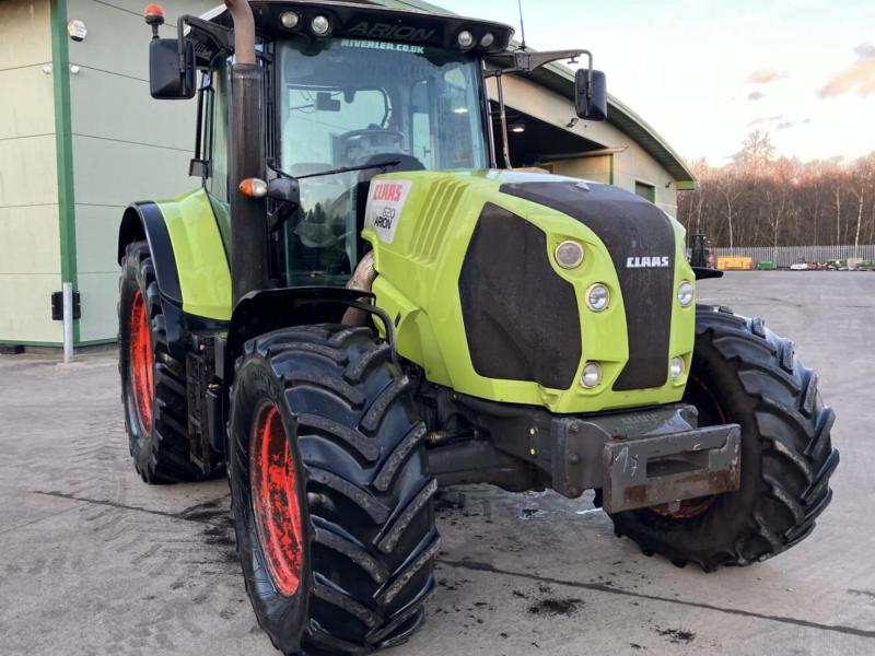 Claas Arion 620