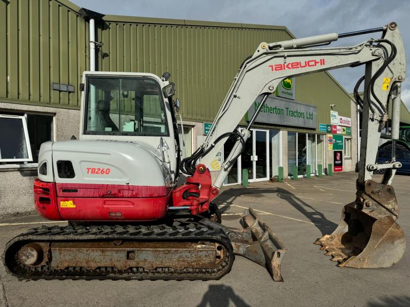 Takeuchi TB260